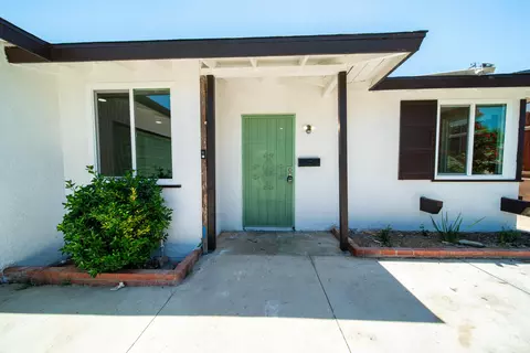 344 Ave R 11 E, Palmdale, CA 93550