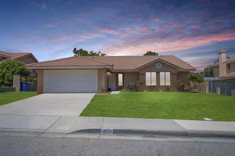 4701 Grandview Dr, Palmdale, CA 93551