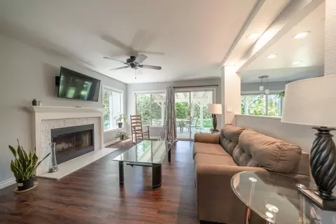 Living - 36745 Copper Ln, Palmdale, CA 93550 photo 3 of 4