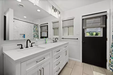 43732 Fenner Ave, Lancaster, CA 93536 photo 31