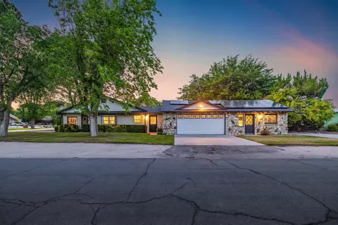 43732 Fenner Ave, Lancaster, CA 93536 photo 8
