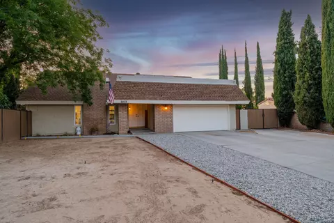 Exterior - 2532 Key Ct, Lancaster, CA 93536 photo 21 of 30