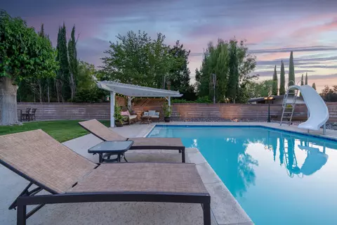 Exterior - 2532 Key Ct, Lancaster, CA 93536 photo 24 of 30