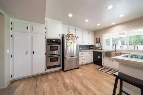 Kitchen - 2532 Key Ct, Lancaster, CA 93536 photo 1 of 5