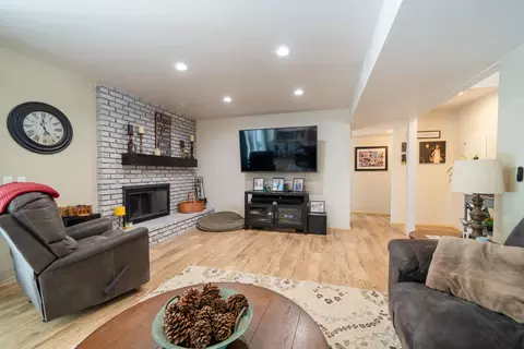 Living - 2532 Key Ct, Lancaster, CA 93536 photo 1 of 1
