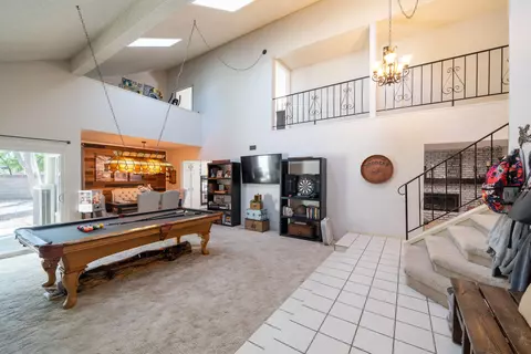 Entry Way - 2532 Key Ct, Lancaster, CA 93536 photo 1 of 4