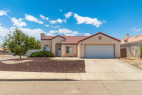 6032 Sandpiper Pl, Palmdale, CA 93552