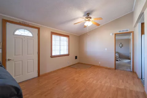37718 116th St E, Littlerock, CA 93543 photo 9