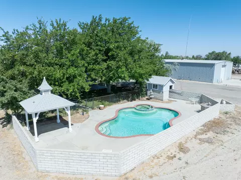 37718 116th St E, Littlerock, CA 93543 photo 5