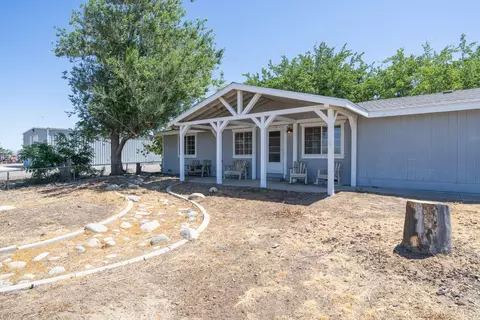 37718 116th St E, Littlerock, CA 93543 photo 2