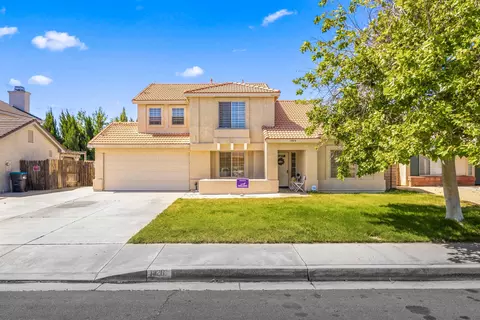 1826 P4 W, Palmdale, CA 93551