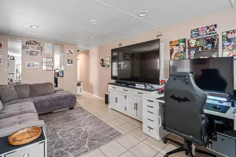 45800 Challenger Way #201, Lancaster, CA 93535 photo 6