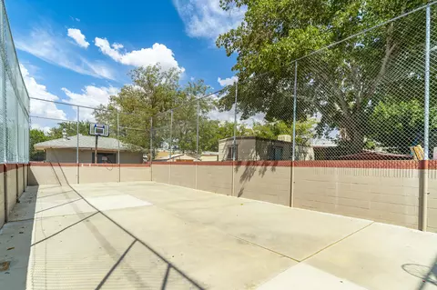45800 Challenger Way #201, Lancaster, CA 93535 photo 29