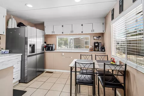 45800 Challenger Way #201, Lancaster, CA 93535 photo 10