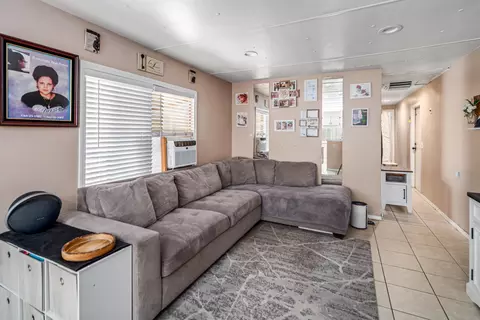 45800 Challenger Way #201, Lancaster, CA 93535 photo 7