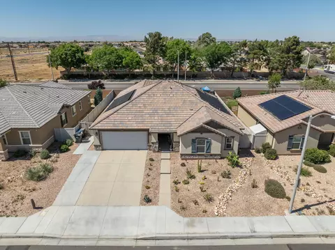 View/Area - 2041 Lingard St E, Lancaster, CA 93535 photo 3 of 3