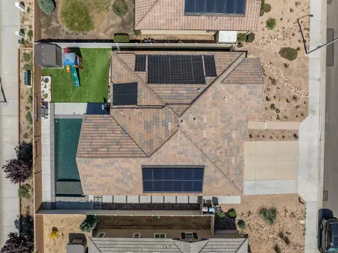 View/Area - 2041 Lingard St E, Lancaster, CA 93535 photo 2 of 3