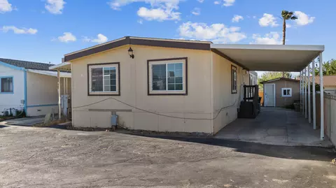 4209 Rosamond Blvd W #90, Rosamond, CA 93560