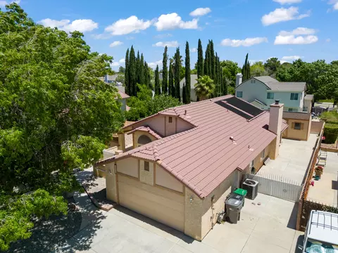 44232 Olympus Dr, Lancaster, CA 93536 photo 28