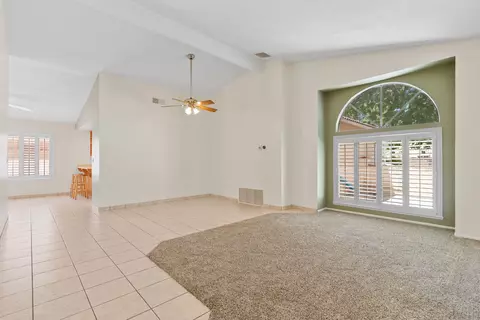 44232 Olympus Dr, Lancaster, CA 93536 photo 13