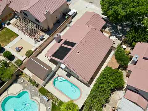 44232 Olympus Dr, Lancaster, CA 93536 photo 31