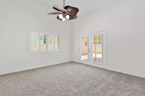 44232 Olympus Dr, Lancaster, CA 93536 photo 6