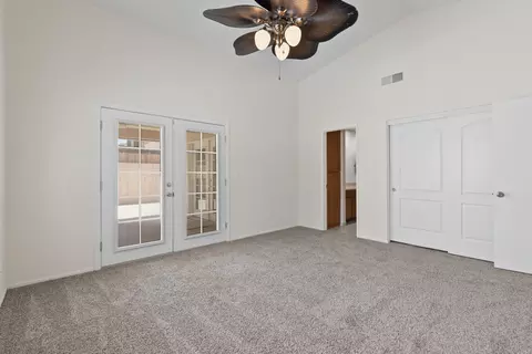 44232 Olympus Dr, Lancaster, CA 93536 photo 7