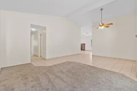 44232 Olympus Dr, Lancaster, CA 93536 photo 15