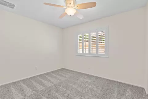 44232 Olympus Dr, Lancaster, CA 93536 photo 18