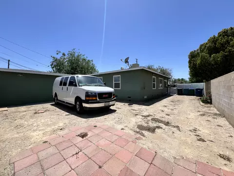 Exterior - 45308 10th St W, Lancaster, CA 93534 photo 13 of 14