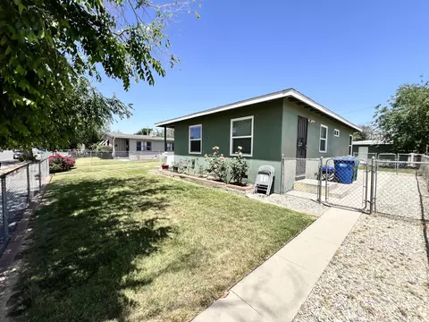 Exterior - 45308 10th St W, Lancaster, CA 93534 photo 6 of 14