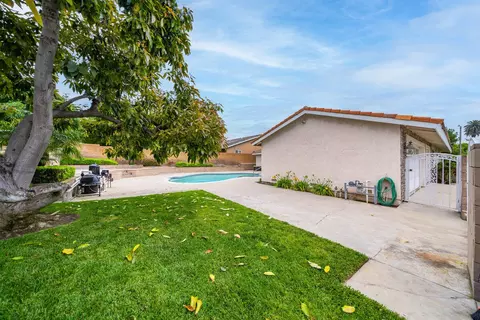 Exterior - 1405 Stanford Way N, Upland, CA 91786 photo 6 of 6