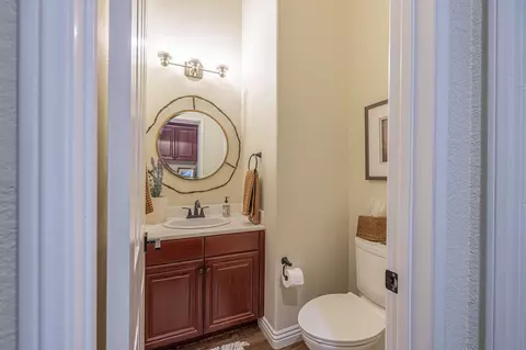 Bath - 2315 Malia Ct, Acton, CA 93510 photo 5 of 5
