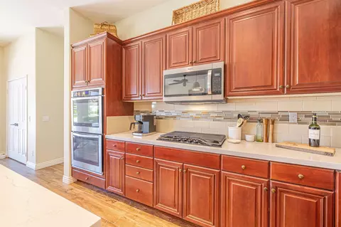Kitchen - 2315 Malia Ct, Acton, CA 93510 photo 2 of 3