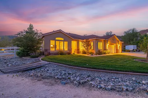 Exterior - 2315 Malia Ct, Acton, CA 93510 photo 13 of 15