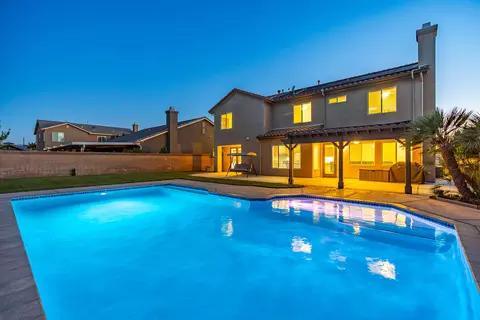 Exterior - 44520 Chaparral Dr, Lancaster, CA 93536 photo 4 of 17