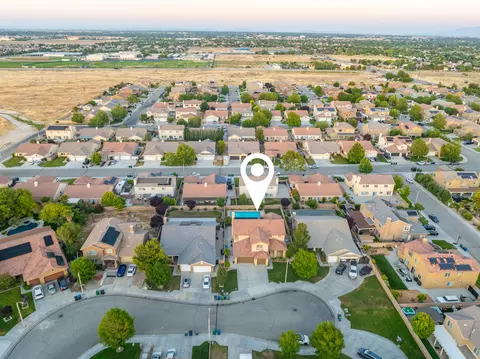 View/Area - 44520 Chaparral Dr, Lancaster, CA 93536 photo 4 of 4