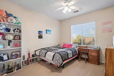 Bedroom - 44520 Chaparral Dr, Lancaster, CA 93536 photo 4 of 6