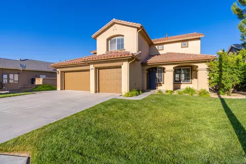 Exterior - 44520 Chaparral Dr, Lancaster, CA 93536 photo 17 of 17