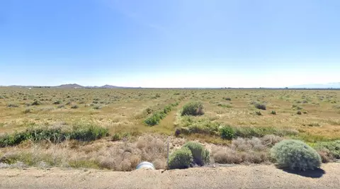 11777 Matra Ave, Rosamond, CA 93560