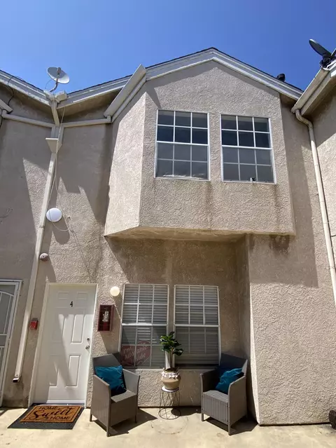 1521 Locust Ave # 4, Long Beach, CA 90813