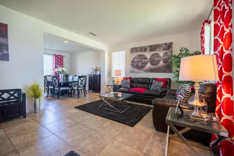 43913 Freer Way, Lancaster, CA 93536 photo 4