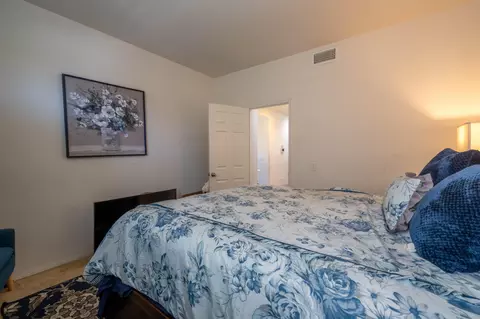 43913 Freer Way, Lancaster, CA 93536 photo 9