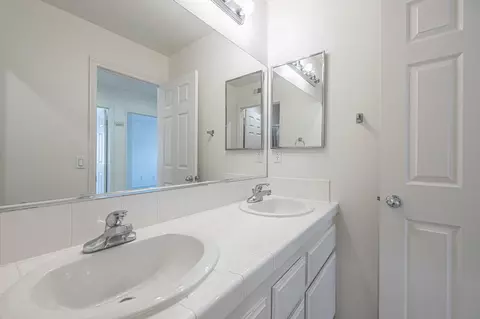 43321 Harbor St, Lancaster, CA 93536 photo 23