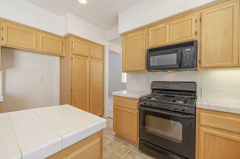 43321 Harbor St, Lancaster, CA 93536 photo 36