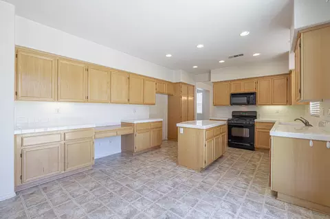 43321 Harbor St, Lancaster, CA 93536 photo 34