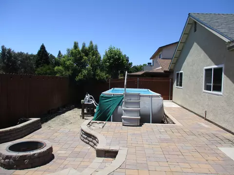 Exterior - 1028 Veronica Dr, Paso Robles, CA 93446 photo 5 of 16