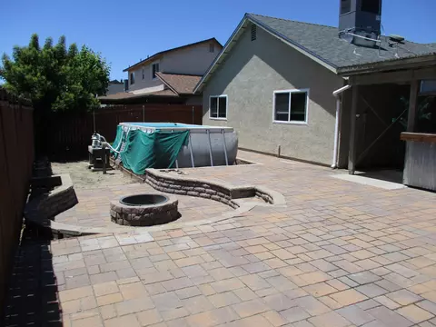 Exterior - 1028 Veronica Dr, Paso Robles, CA 93446 photo 14 of 16