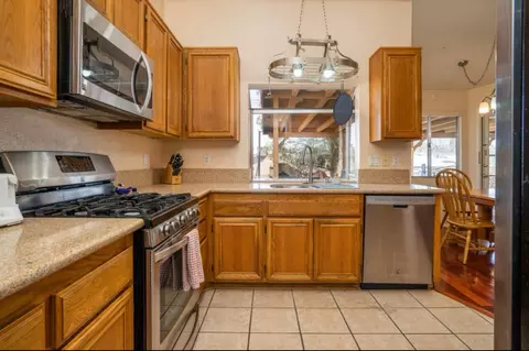 Kitchen - 38780 Juniper Tree Rd, Palmdale, CA 93551 photo 1 of 3
