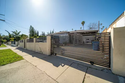 15625 La Mesa St, Sylmar, CA 91342